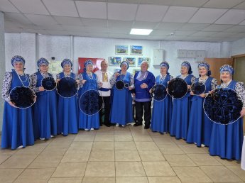 КОНКУРС "НЕ СТАРЕЮТ ДУШОЙ ВЕТЕРАНЫ"